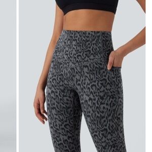 Halara UltraSculpt™ Leopard Print High Waisted Tummy Control Yoga Leggings with